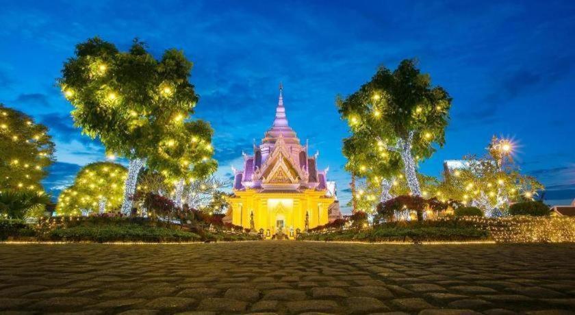 B2 Khon Kaen Boutique & Budget Hotel Dış mekan fotoğraf
